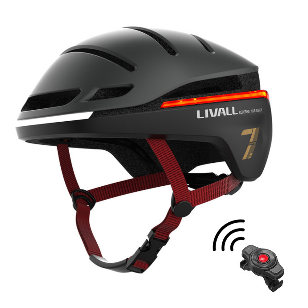 Smart přilba s 270° osvětlením a směrovkami Livall EVO21