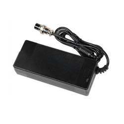 Nabíječka 54.6V pro Vsett 8/8+/9+