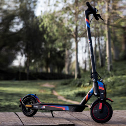 Polep BMW Performance pro Xiaomi koloběžky