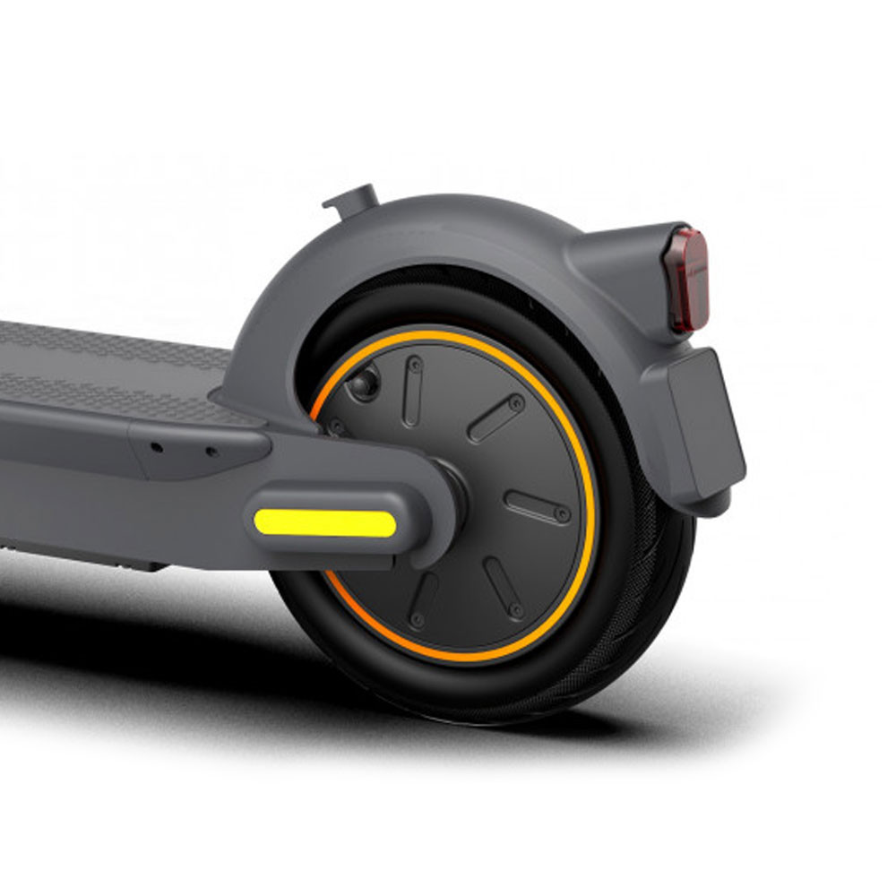 Vylepšený zadní blatník s výztuží a světlem pro Segway Ninebot MAX G30