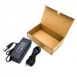 Nabíječka 36V 2A XLR konektor