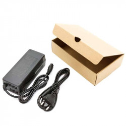Nabíječka 36V 2A GX16 konektor