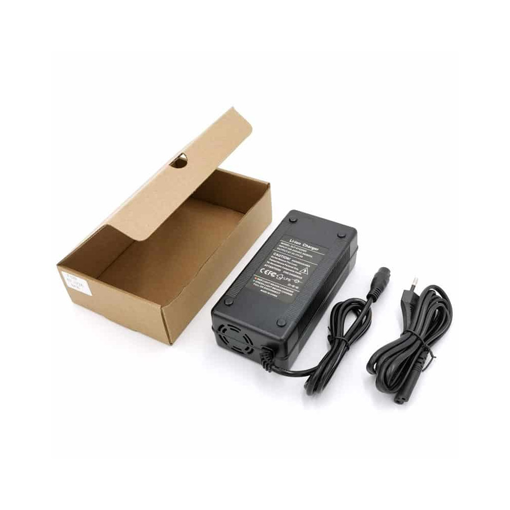 Nabíječka 60V 2A GX16 konektor