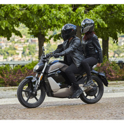 Elektrický motocykl Super Soco TS Street Hunter