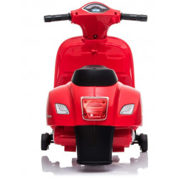 Elektrická motorka Vespa GTS,  červené